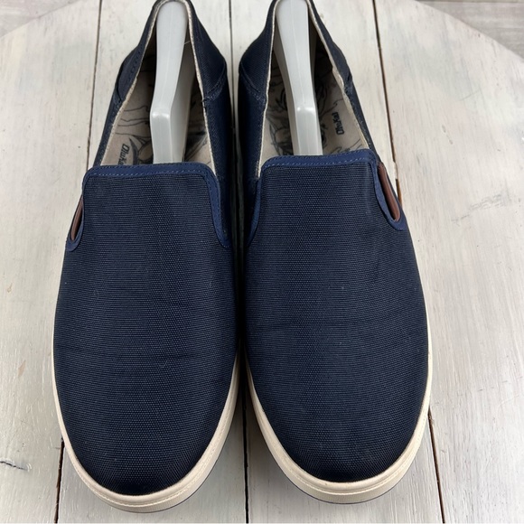 491hepb OLukai KAHU blue and off white slip on loafers men\'s 11.5 main image 11